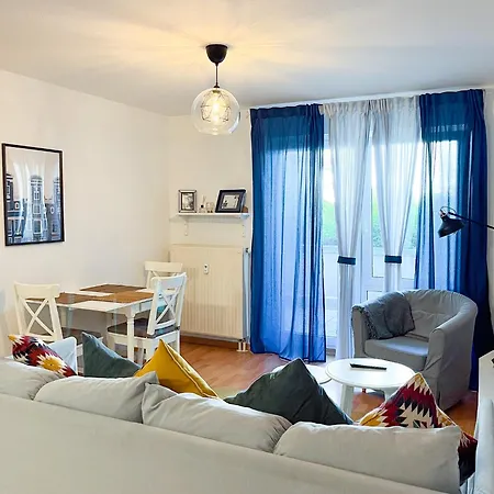 Apartment 2 Mit Terrasse Und Tiefgaragenstellplatz In Zentrum Von